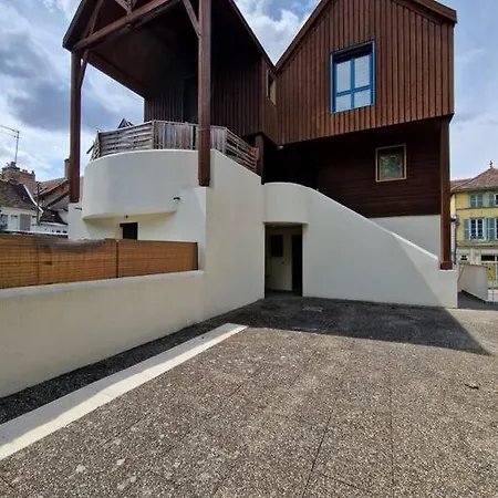 Apartment Parking Gratuit, Confort, Charme Et Tranquillite